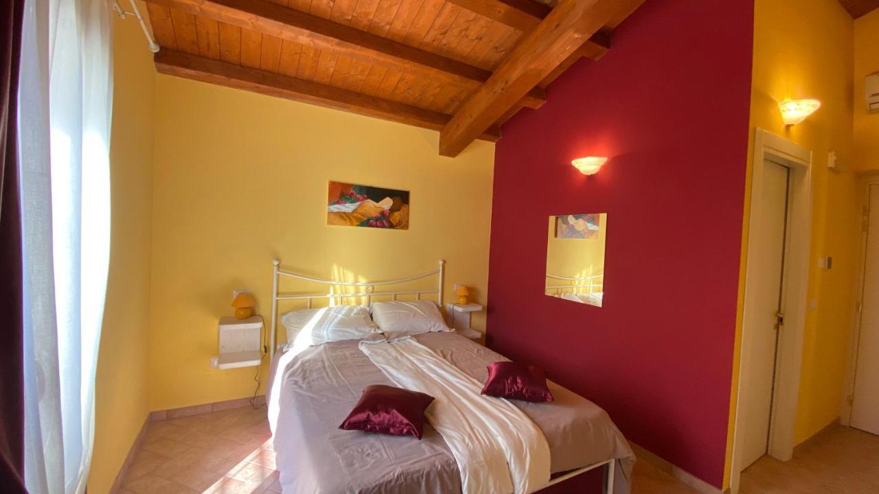 Casafe Tra Sogno E Realta Bed & Breakfast Narni Scalo Exterior photo