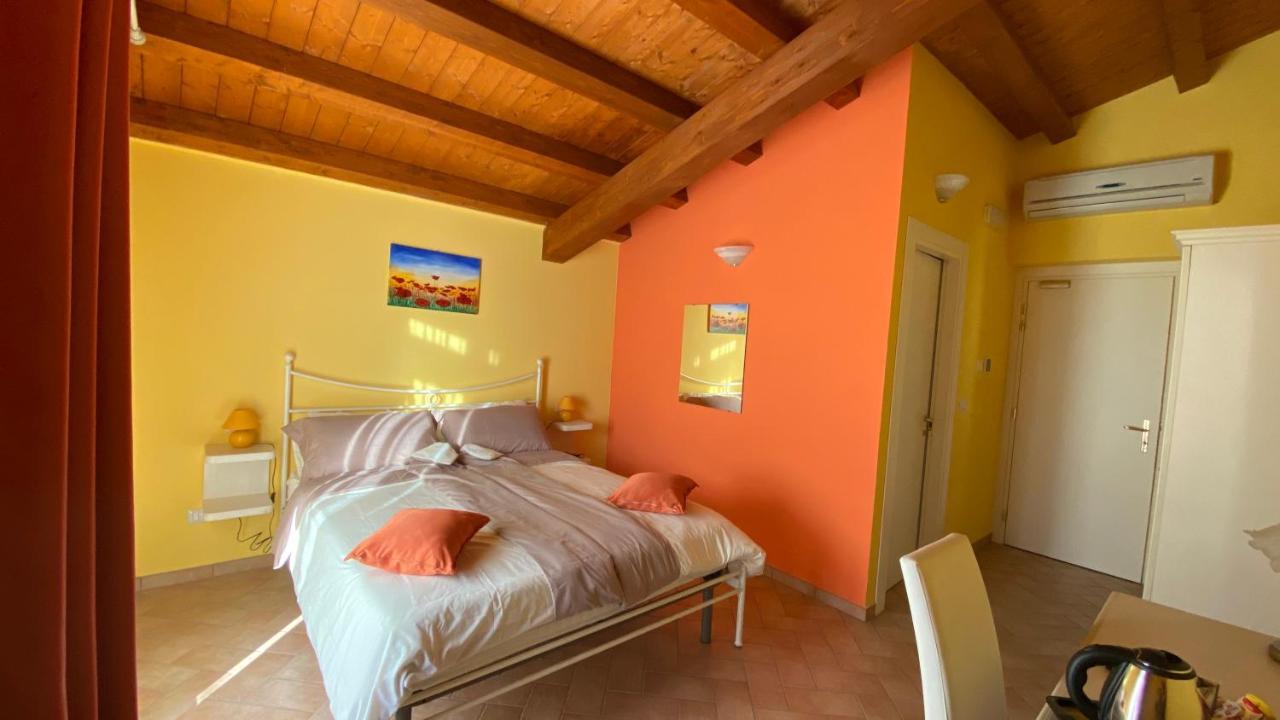 Casafe Tra Sogno E Realta Bed & Breakfast Narni Scalo Exterior photo