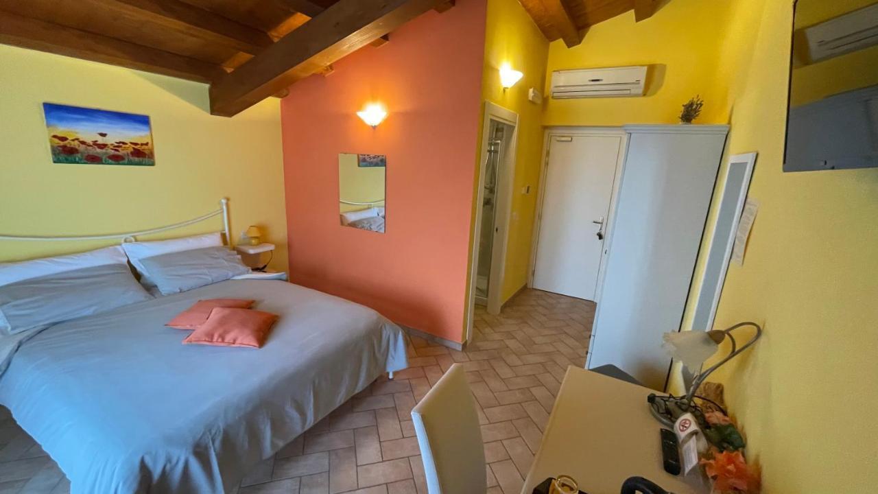 Casafe Tra Sogno E Realta Bed & Breakfast Narni Scalo Exterior photo